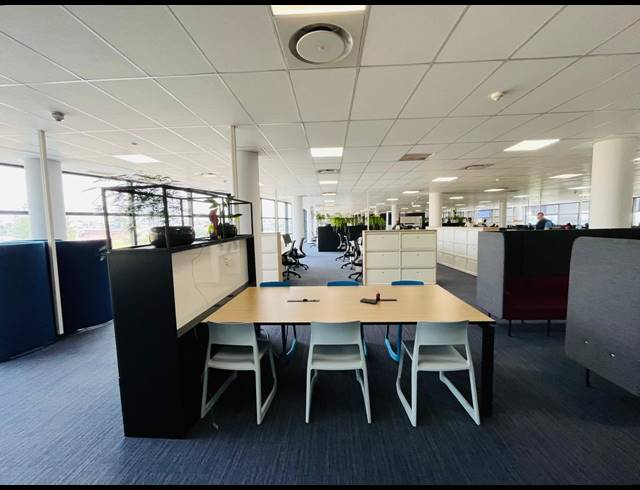 2,495M² OFFICE TO LET IN NOORDWYK